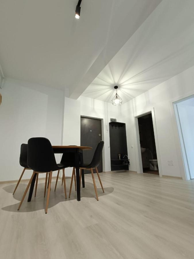 Apartament Cochet Cu Design Modern Apartamento Floreşti Exterior foto